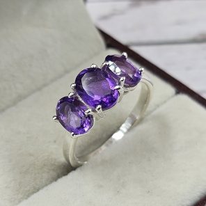 Triple Amethyst 925 Silver w/ Rhodium Ring (REXT11-198)