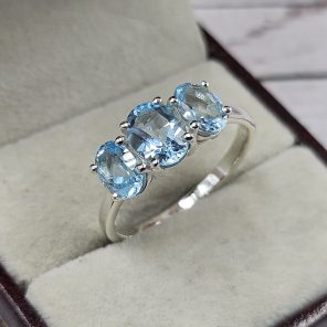Triple Blue topaz 925 Silver w/ Rhodium Ring (REXT11-200)