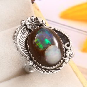 Galaxy Opal Size US 8 925 Sterling Silver Ring (REXT76-122)