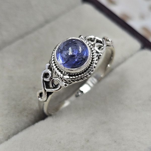 Dainty Tanzanite 925 Sterling Silver Ring (REXT88-24)