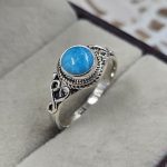 Dainty Arizona Turquoise 925 Sterling Silver Ring (REXT88-16)