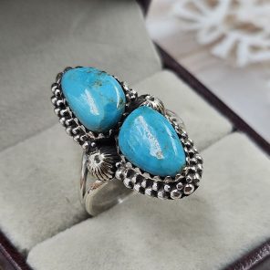 Mohave Turquoise 925 Sterling Silver Ring (REXT95-6)