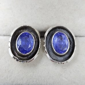 Tanzanite 925 Sterling Silver Stud Earring (REXT96-3)
