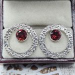 Garnet 925 Sterling Silver Stud Earring (REXT96-10)