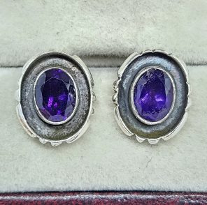 Amethyst 925 Sterling Silver Stud Earring (REXT96-6)