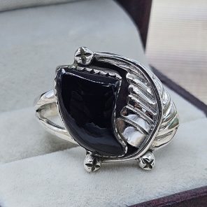 Black Onyx Tiger Tooth 925 Silver Ring (RS16-202)