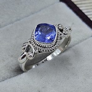 Tanzanite 925 Sterling Silver Ring (REXT45-21)