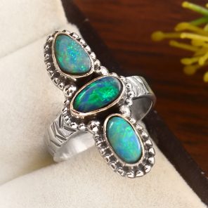 Australian Opal Size US 5 925 Sterling Silver Ring (REXT95-18)