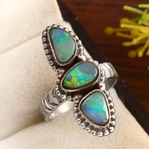 Australian Opal Size US 6 925 Sterling Silver Ring (REXT95-56)