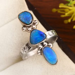 Australian Opal Size US 6 925 Sterling Silver Ring (REXT95-42)
