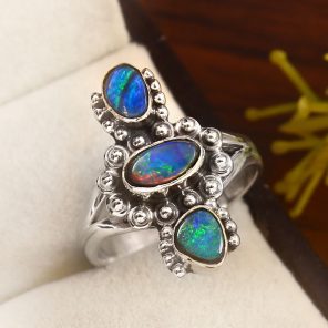 Australian Opal Size US 6 925 Sterling Silver Ring (REXT95-46)