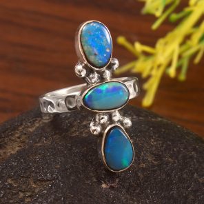 Australian Opal Size US 5 925 Sterling Silver Ring (REXT95-22)