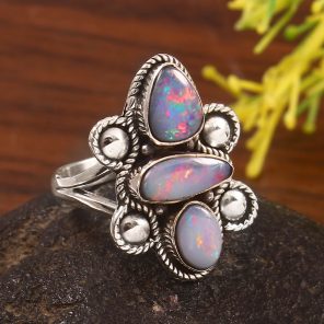 Australian Opal Size US 6 925 Sterling Silver Ring (REXT95-53)