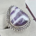 Chevron Amethyst Size US 10  925 Sterling Silver Ring (REXT94-62)
