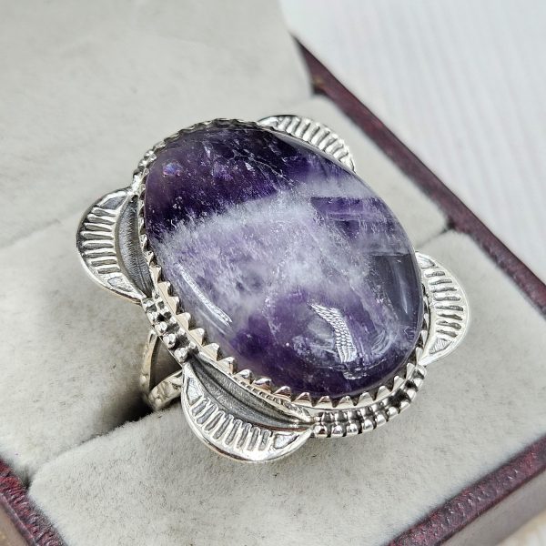 Chevron Amethyst Size US 8 925 Sterling Silver Ring (REXT94-46)