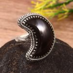 Black Onyx Crescent Moon Size US 7 925 Sterling Silver Ring (REXT23-4)