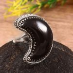 Black Onyx Crescent Moon Size US 8 925 Sterling Silver Ring (REXT23-2)