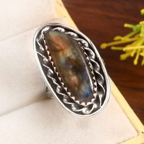 Labradorite Size US 7 925 Sterling Silver Ring (RS7-31)
