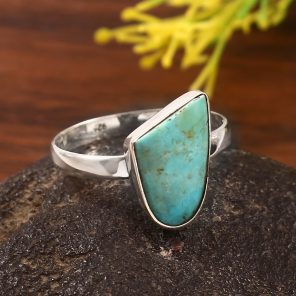 Mohave Turquoise Size US 10 925 Sterling Silver Ring (RSEXT65-65)