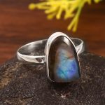 Purple Labradorite Size US 9  925 Sterling Silver Ring (RSEXT65-66)