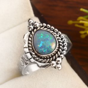 Australian Opal Size US 9 925 Sterling Silver Ring (REXT95-119)