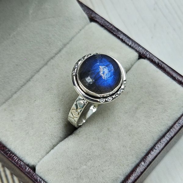 Labradorite 925 Sterling Silver Ring (REXT92-62)