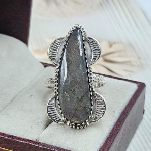 Purple Labradorite Size US 10 925 Sterling Silver Ring (RS108-360)