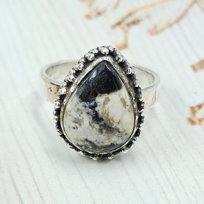 White Buffalo Mohave Turquoise Size US 6 925 Silver Ring (RS2-242)