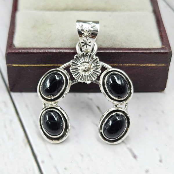 Black Onyx Naja 925 Silver Pendant (RS108-440)
