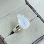 Rainbow Moonstone 925 Sterling Silver Ring (REXT27-320)
