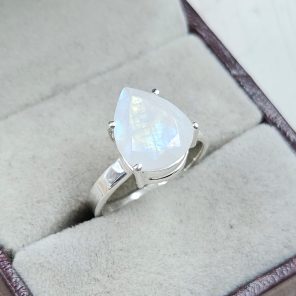 Rainbow Moonstone 925 Sterling Silver Ring (REXT27-324)