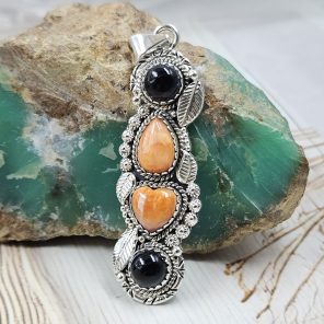 Black Onyx & Spiny Oyster Shell 2" 925 Sterling Silver Pendant (REXT102-10)