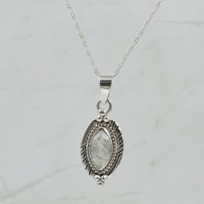 Rainbow Moonstone 0.5" 925 Sterling Silver Pendant (RS47-66)