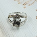White Buffalo Turquoise Prong Set 925 Silver Ring (REXT1-26)