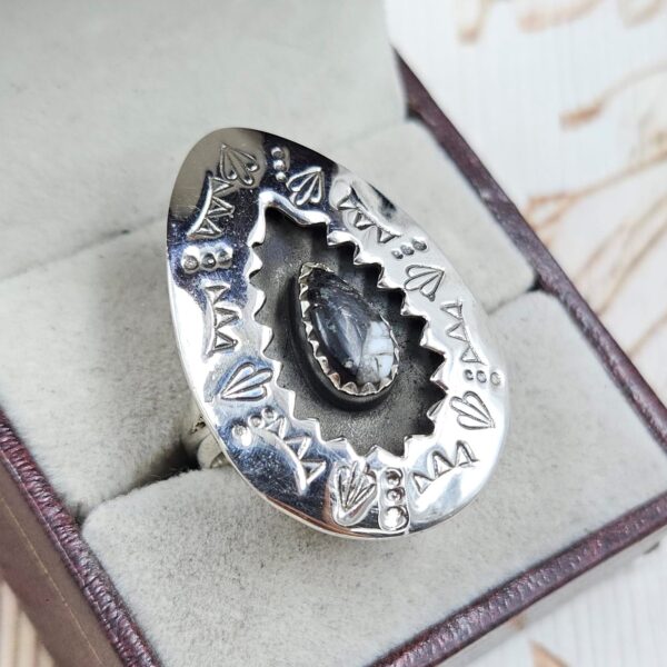 White Buffalo Turquoise 925 Sterling Silver Shadow Box Ring (RS3-68) - Image 2