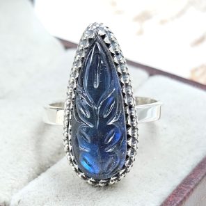 Labradorite Carving Size US 8 925 Silver Ring (REXT54-105)