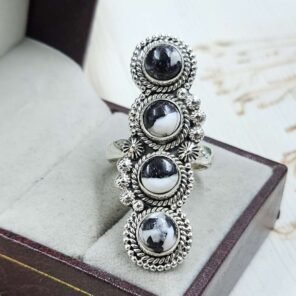 White Buffalo Turquoise 925 Sterling Silver Ring (REXT86-148)