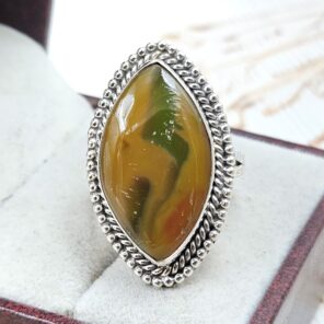 Indonesian Bandaid Agate Size US 8 925 Sterling Silver Ring (REXT89-146)