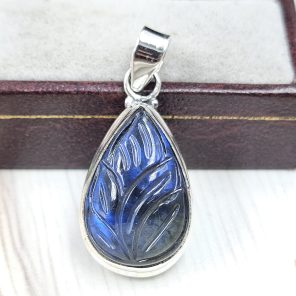 Labradorite Carving 1.25" 925 Silver Pendant (RS37-56)