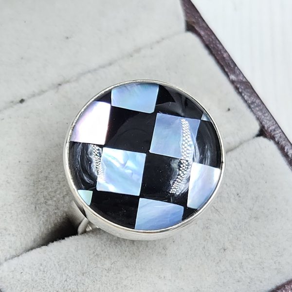 Black Onyx and White MOP Size US 10 925 Sterling Silver Ring (RS55-95) - Image 2