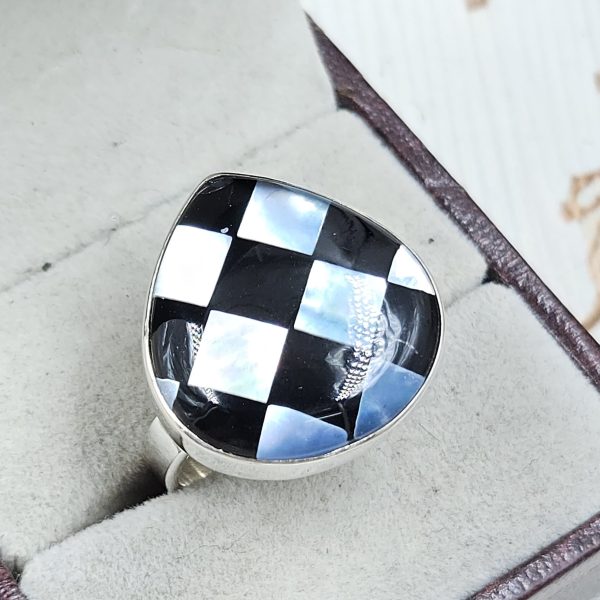 Black Onyx and White MOP Size US 11 925 Sterling Silver Ring (RS55-100) - Image 2