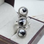 White Buffalo Turquoise 925 Sterling Silver Ring (REXT87-136)