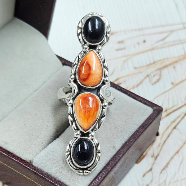 Black Onyx & Spiny Oyster Shell 925 Sterling Silver Ring (RS3-222)