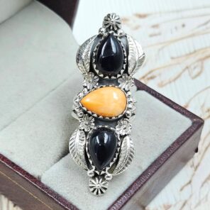 Black Onyx & Spiny Oyster Shell 925 Sterling Silver Ring (RS3-223)