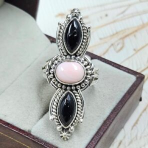Black Onyx & Pink Queen Conch 925 Sterling Silver Ring (RS3-231)
