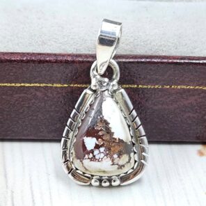 Wild Horse Jasper 0.75" 925 Sterling Silver Pendant (REXT31-181)