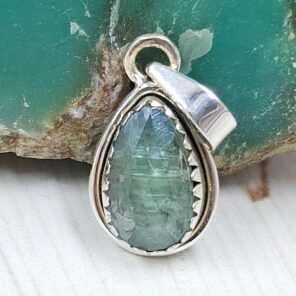 Green Kyanite 0.75" 925 Sterling Silver Pendant (RS34-63)