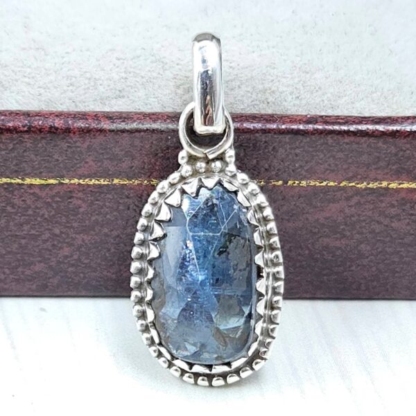 Teal Kyanite 0.75" 925 Sterling Silver Pendant (RS34-217)