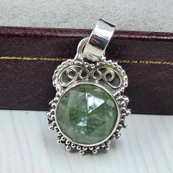 Green Kyanite 0.75" 925 Sterling Silver Pendant (RS34-97)