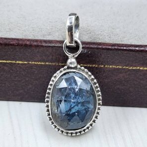 Teal Kyanite 0.75" 925 Sterling Silver Pendant (RS34-219)